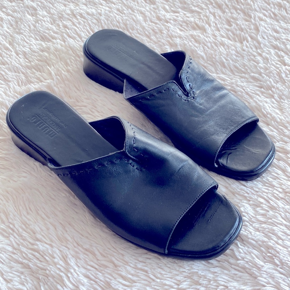 Munro Sandals